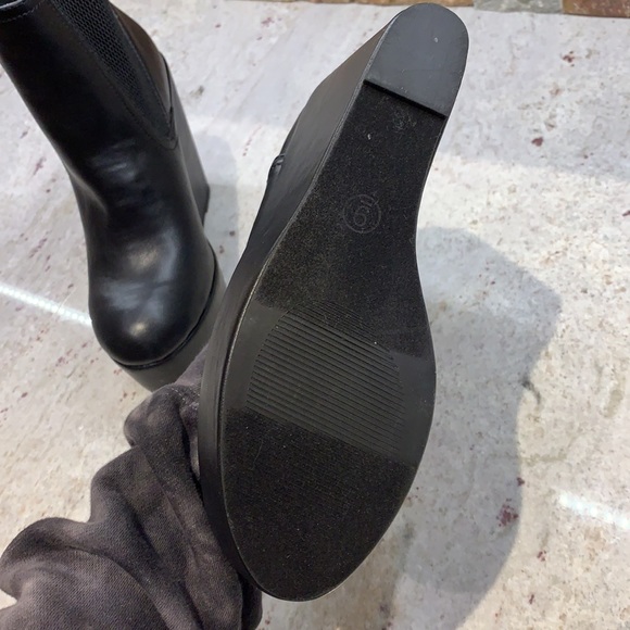 MOSSIMO 9 Black Wedge Booties - Picture 9 of 9
